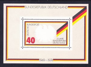 Germany 1145 MNH 1974 FRG 25th Anniversary Eagle & Flag Souvenir Sheet VF