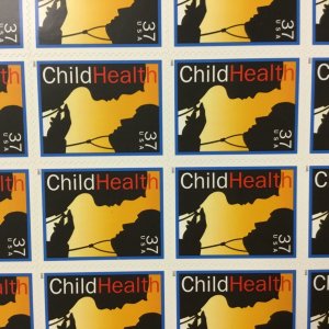 3938    Child Health.  Mint 37¢ Pane of 20     Issued in 2005.