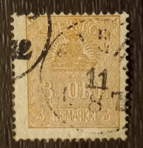 Sweden Scott #13 Used F-VF LION AND ARMS 1862