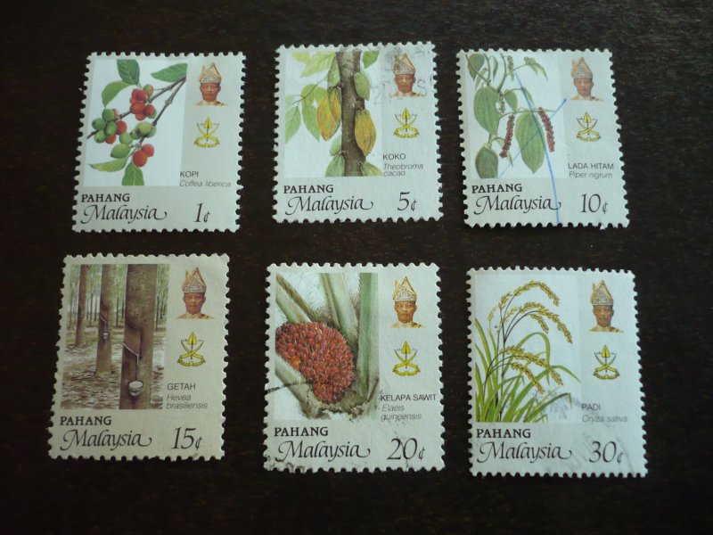 Stamps - Malaya Pahang - Scott# 112,114-118 - Mint Hinged & Used Set of 6 Stamps