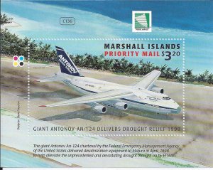 Marshall Islands - 1998 $3.20 Cargo Airplane Souvenir Sheet  #678 13P-045