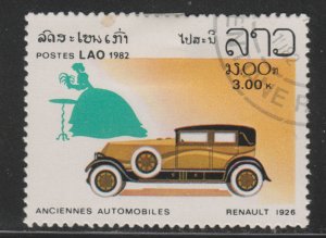 Laos 417 Classic Automobiles 1982