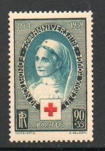 France B81 Red Cross Mint Never Hinged E112