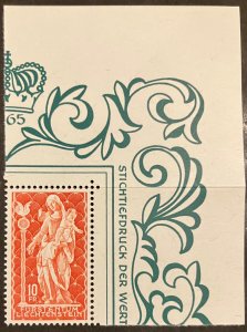 Liechtenstein Scott#395 corner of souvenir sheet MNH (crease)