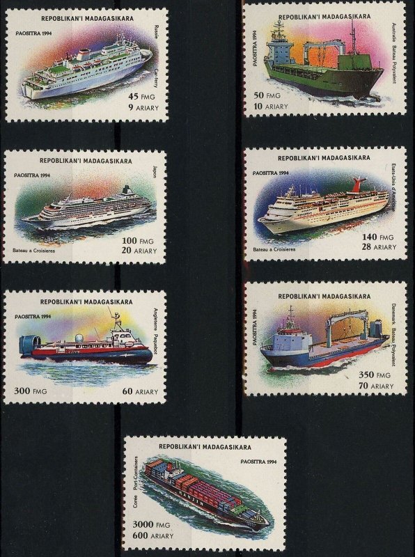 Famous Cruise Boat Ship Ocean Serie Set of 7 Stamps Mint NH