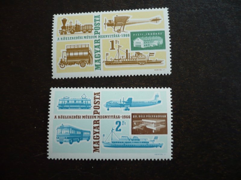 Stamps - Hungary - Scott# 1752-1753 - Mint Hinged Set of 2 Stamps