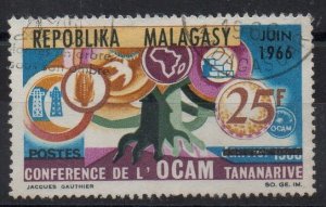 MADAGASCAR - 1966 - OCAM CONFERENCE - Overprint - Used - 25F -