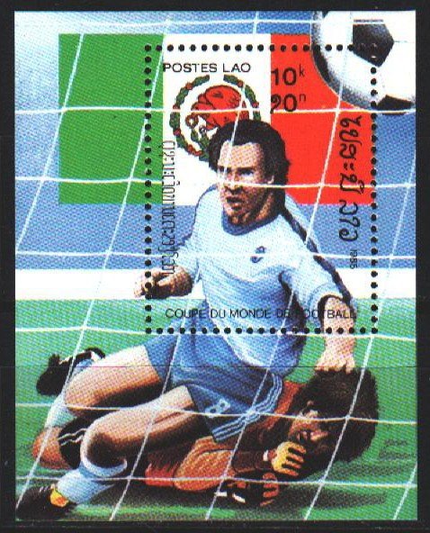 Laos. 1986. bl109. Mexico, soccer world cup. MNH. 