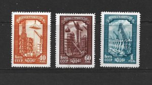 RUSSIA - 1956 BUILDERS' DAY - SCOTT 1855 TO 1857 - MH