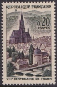 France 1004 (mnh, dark gum toning) 20c St. Theobald's Church, Thann (1961)