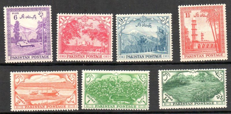 Pakistan #66 - 72 Mint Never Hinged OG * - No Faults Very Fine