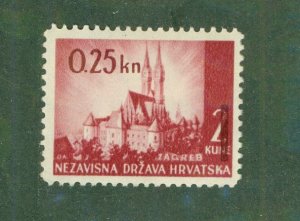 CROATIA 53 MH BIN $0.55