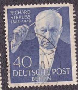 Germany Berlin 9N111 1954 Used