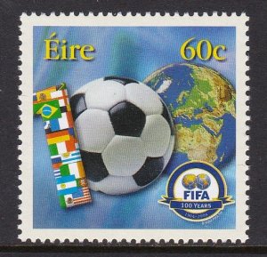 1541 2004 FIFA MNH