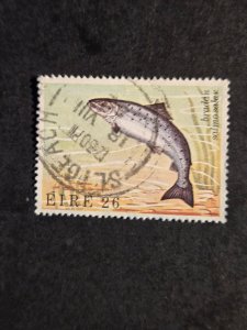 Ireland #527       Used