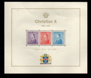 Iceland B5 Mint Hinged Miniature Sheet