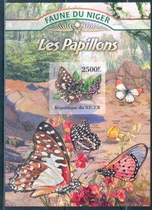 NIGER 2013 FAUNA OF AFRICA  BUTTERFLIES  SOUVENIR SHEET MINT NH IMPERFORATED