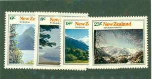 NEW ZEALAND 528-31 MH CV $5.00 BIN $2.50