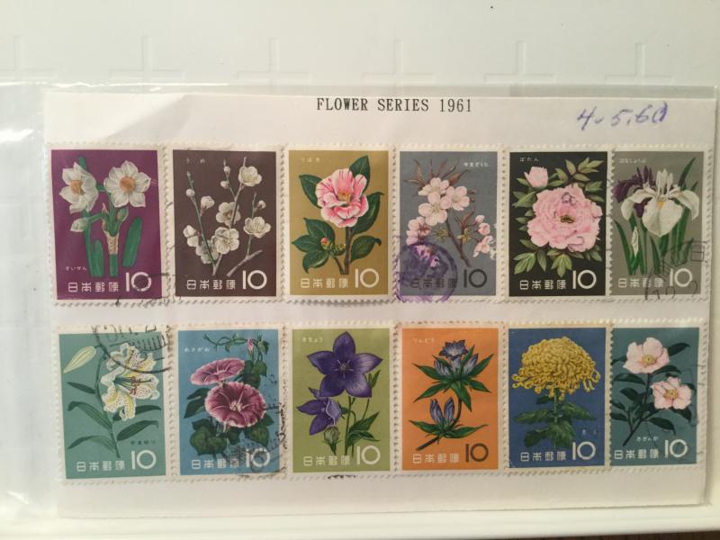 Japan Used 12 stamps Flower series year of 1961