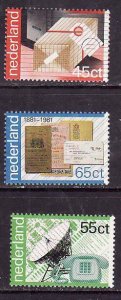 Netherlands-Sc#609-11- id5-unused NH set-Telephone-Parcel service-1981-