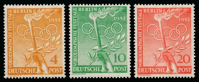 GERMANY BERLIN 9N81-83 MINT LIGHT HINGED