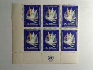 SCOTT # C11 PLATE BLOCK OF 6 MINT NEVER HINGED FIRST ISSUE 1964 GEM