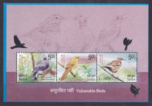 2017 India 3197C-3199C/B166 Birds