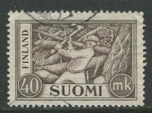 Finland - Scott 305 - Woodchopper -1952- Used - Single 40m Stamp