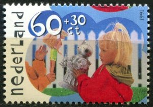 Netherlands Sc#B659 MNH, 60c+30c multi, Children Stamps 1991: Outdoor Play (1...