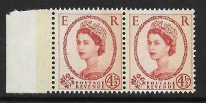 S98ab 4½d Wilding Typo 6mm band at left UNMOUNTED MINT 