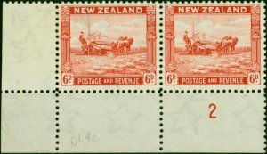 New Zealand 1941 6d Scarlet SG585b P.12.5 V.F MNH Pair