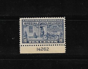 US Stamps: #E12; 10c 1922 Special Delivery Issue; Plate Single; Mint Hinged