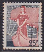 France 927 Marianne & Ship of State 1959