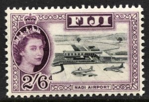 STAMP STATION PERTH - Fiji #172 QEII Definitive MVLH