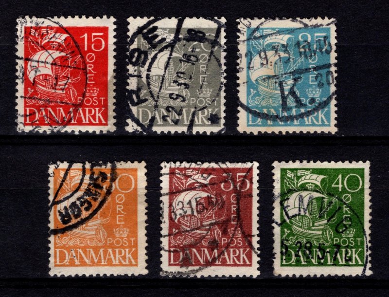 Denmark 1927 Caravel Definitive (solid background) Set [Used]