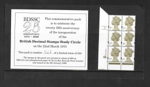 Great Britain 2000 - MNH - Commemorative Pack - Block - Scott #MH335