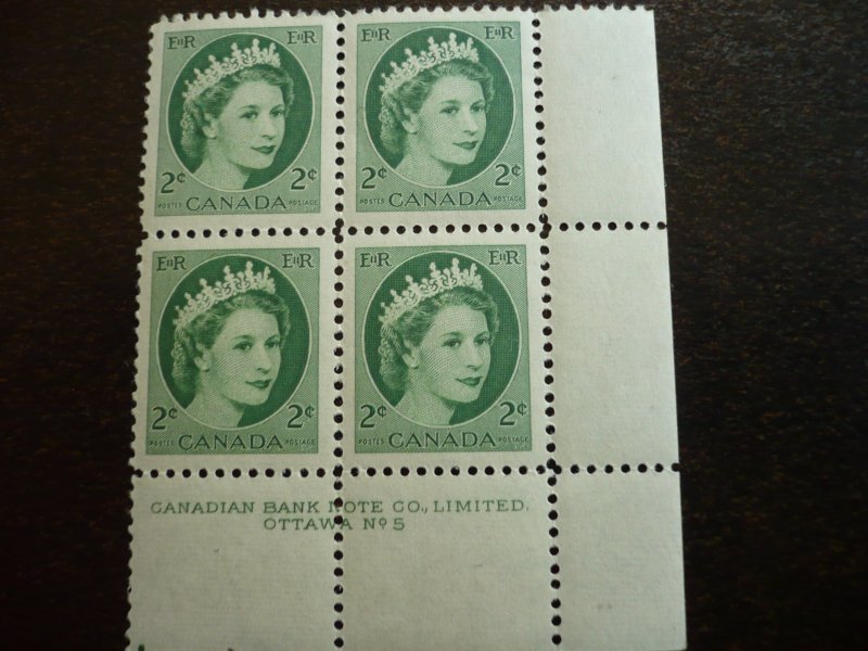 Canada - Mint Plate Blocks of 4 - QEII - Wilding Portrait