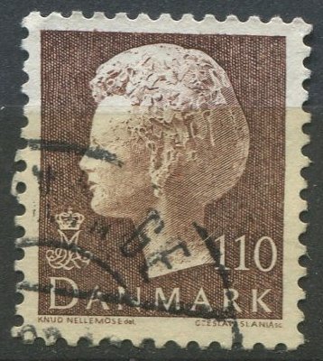 Denmark Sc#632 Used, 110o brn, Queen Margrethe II serie 1 (1979)