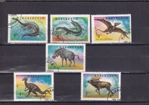 SA03 Kazakhstan 1994 Prehistoric Animals used stamps