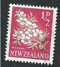 New Zealand Scott #333 1/2p Manuka flower (1961) Used