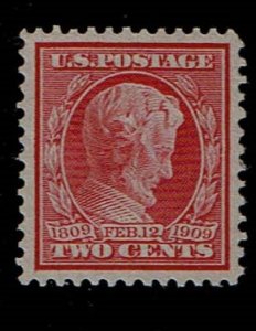 Scott #369 Superb-OG-LH.