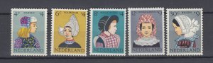 J45938 JL Stamps 1960 netherlands mlh complete set #b348-52 costumes