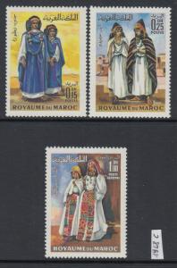 XG-Y423 MOROCCO IND - Costumes, 1968 Men And Women Traditional Clothing MNH Set