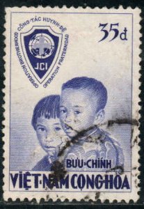 Viet Nam - Republic (S)  #62  Used   CV $2.75, short perf on UR corner