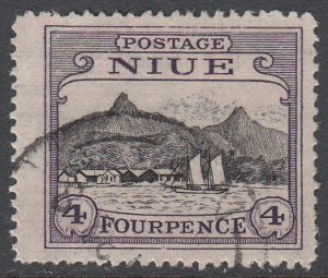 Niue 44 Used CV $22.50