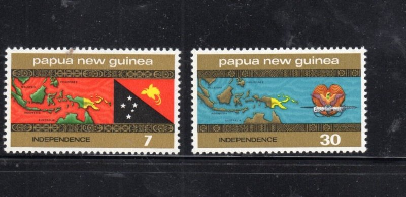 PAPUA NEW GUINEA #423-424 1975 INDEPENDENCE MINT VF NH O.G
