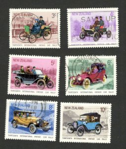 NEW ZEALAND - 6 USED/MH STAMPS - OLD CARS - CAR - 1972.