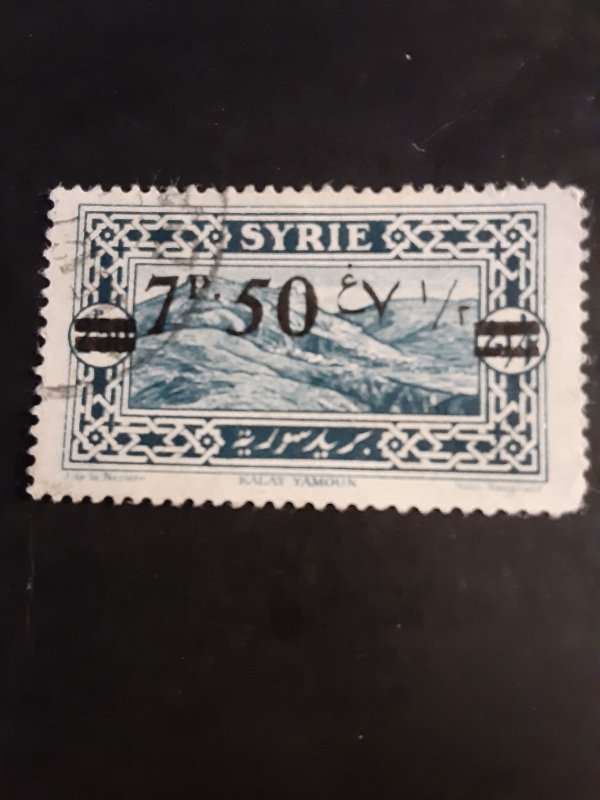 Syria #194          Used