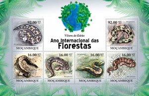 MOZAMBIQUE - 2011 - Snakes - Perf 6v Sheet - Mint Never Hinged