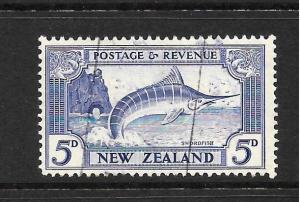 NEW ZEALAND  1935-42  5d  PICTORIAL  FU  CP L8b        